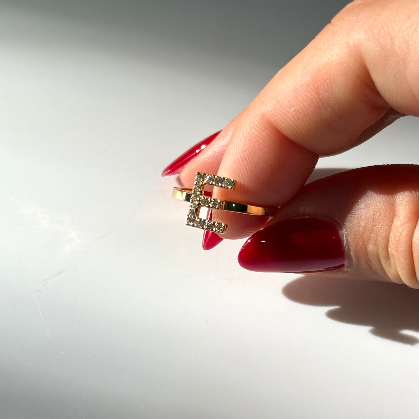 Anillo inicial (a elegir) con diamantes