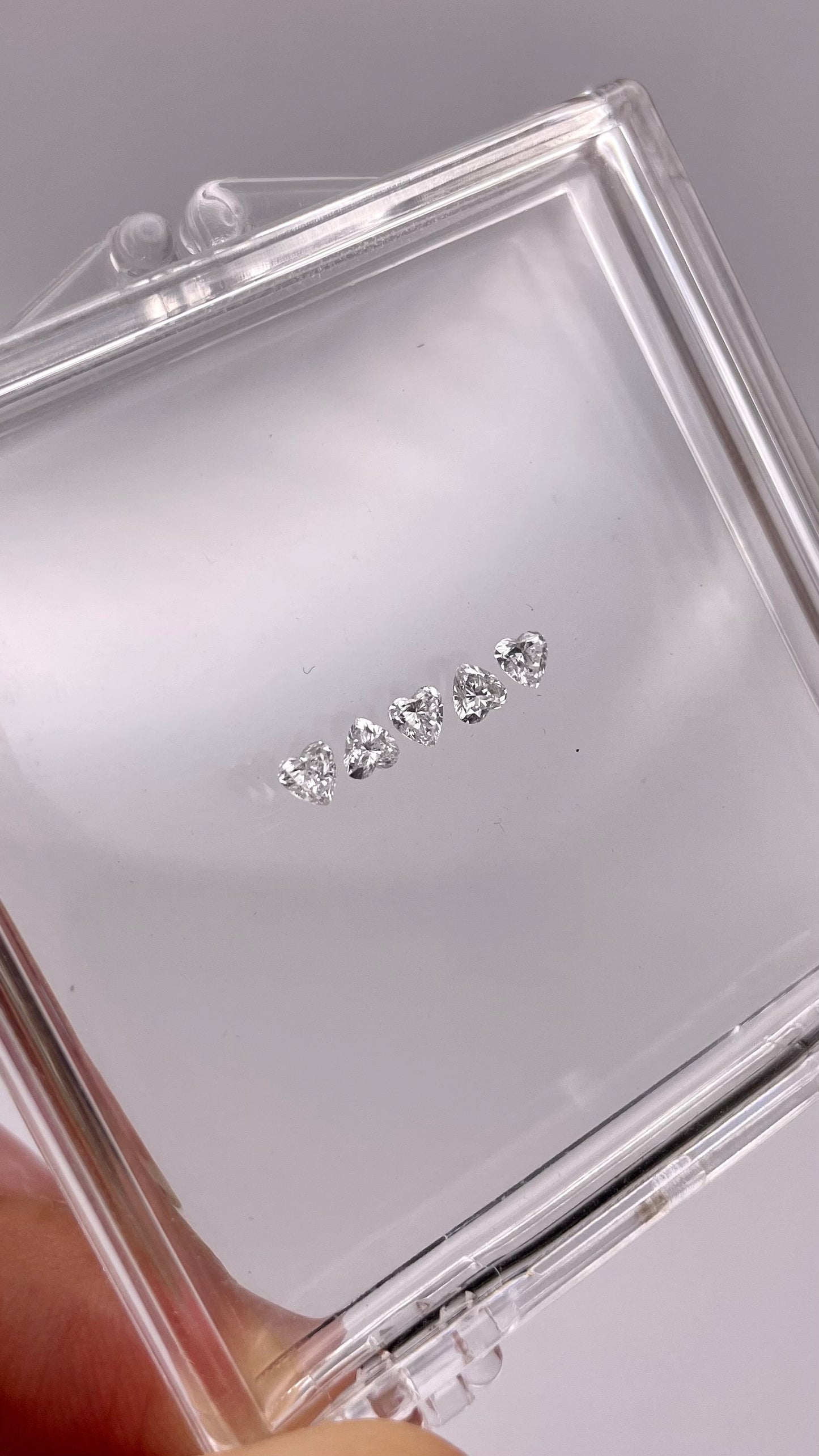 Gold ring with 5 Lab Hearts