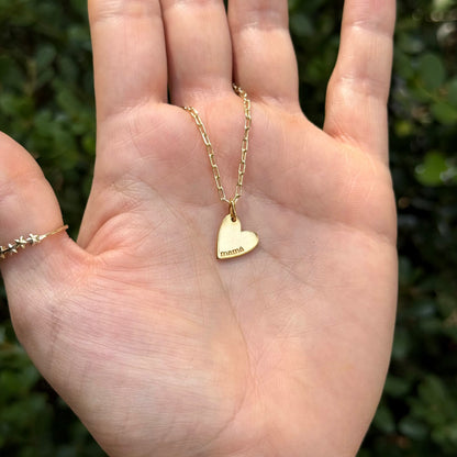 “Mamá” necklace