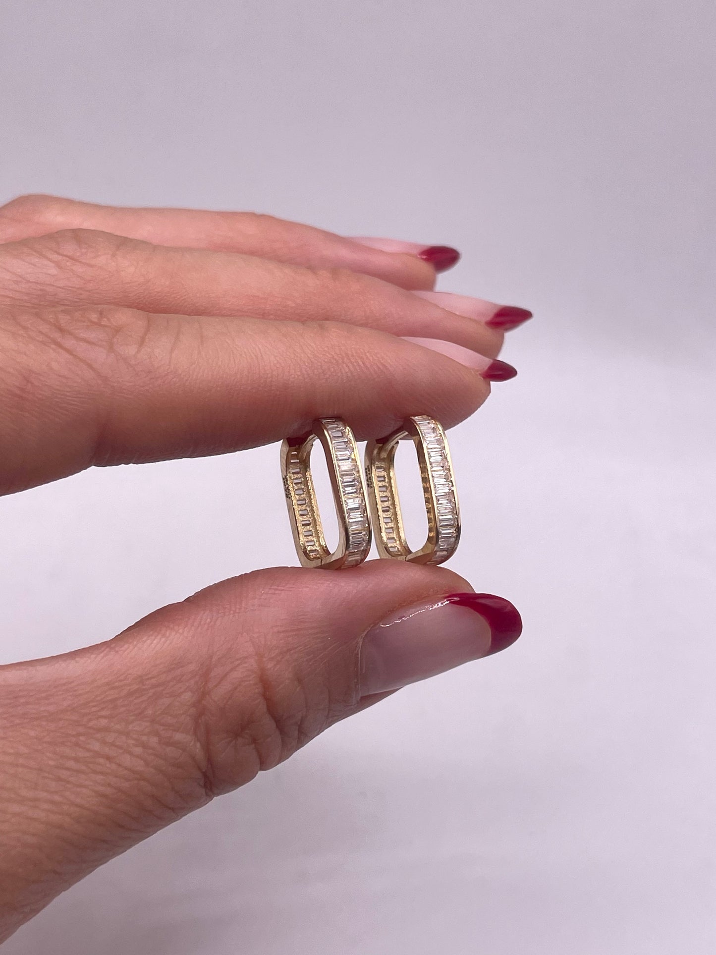 Arracadas rectangulares con zirconia