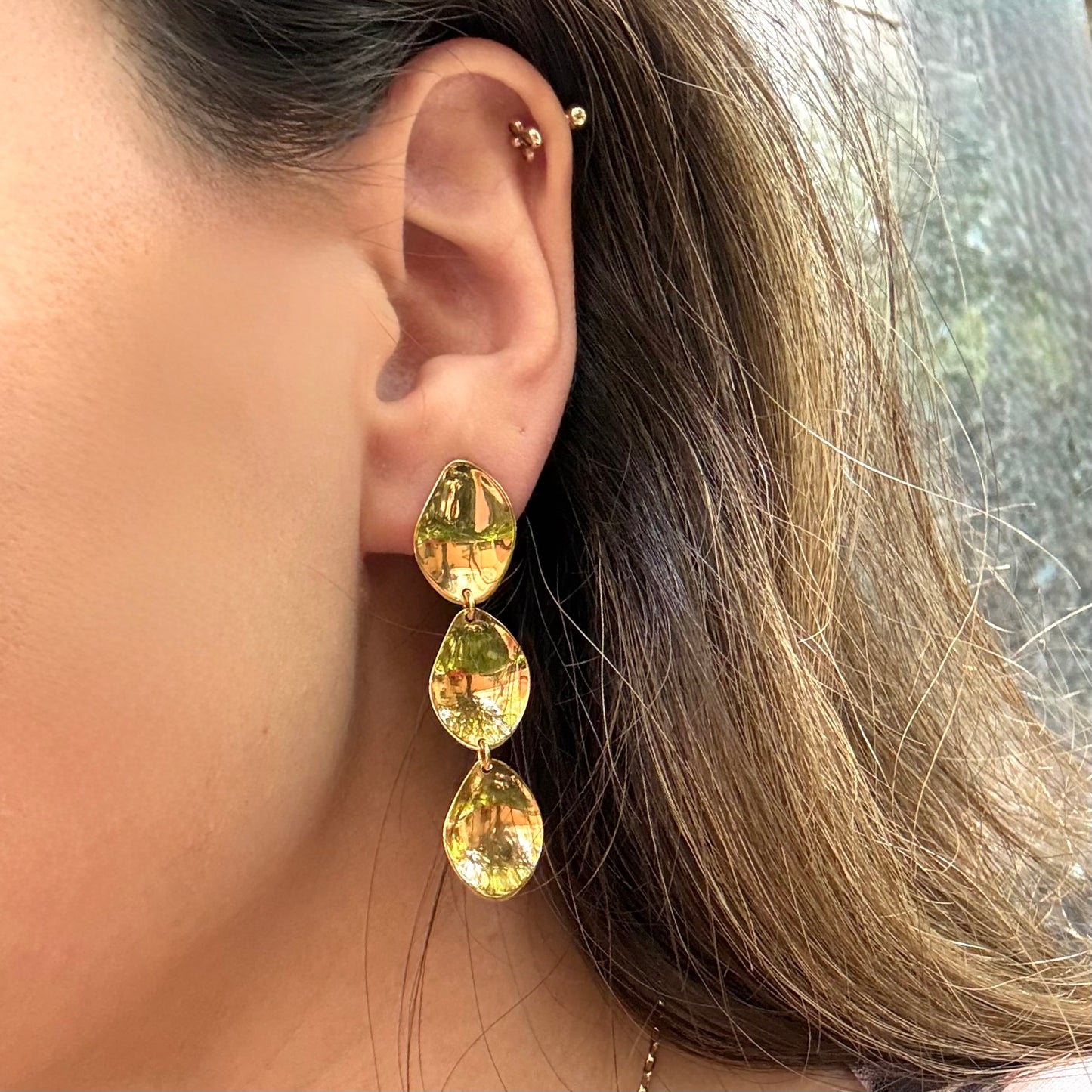 Aretes de 3 pétalos chicos