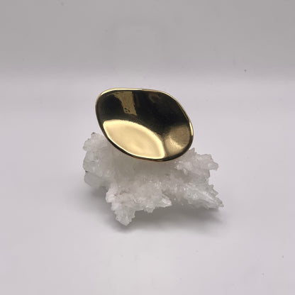 Anillo de pétalo grande