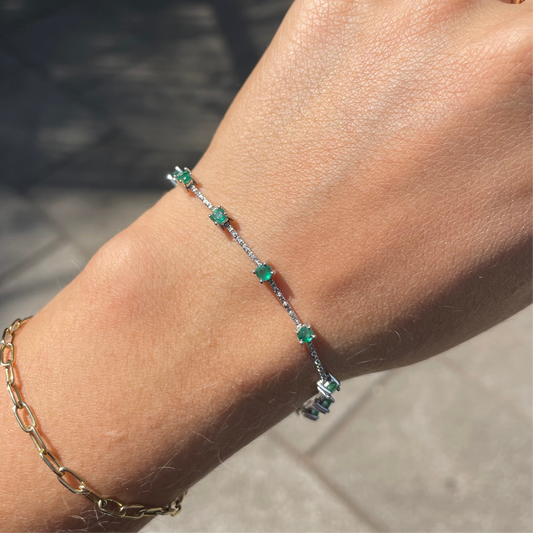 Pulsera de esmeraldas con diamantes