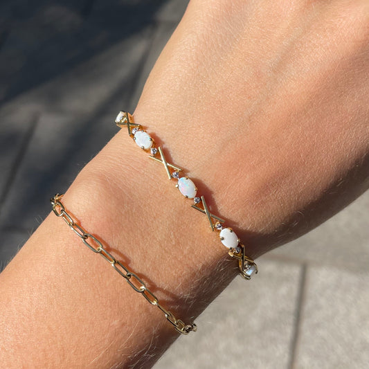 Pulsera de ópalos con diamantes