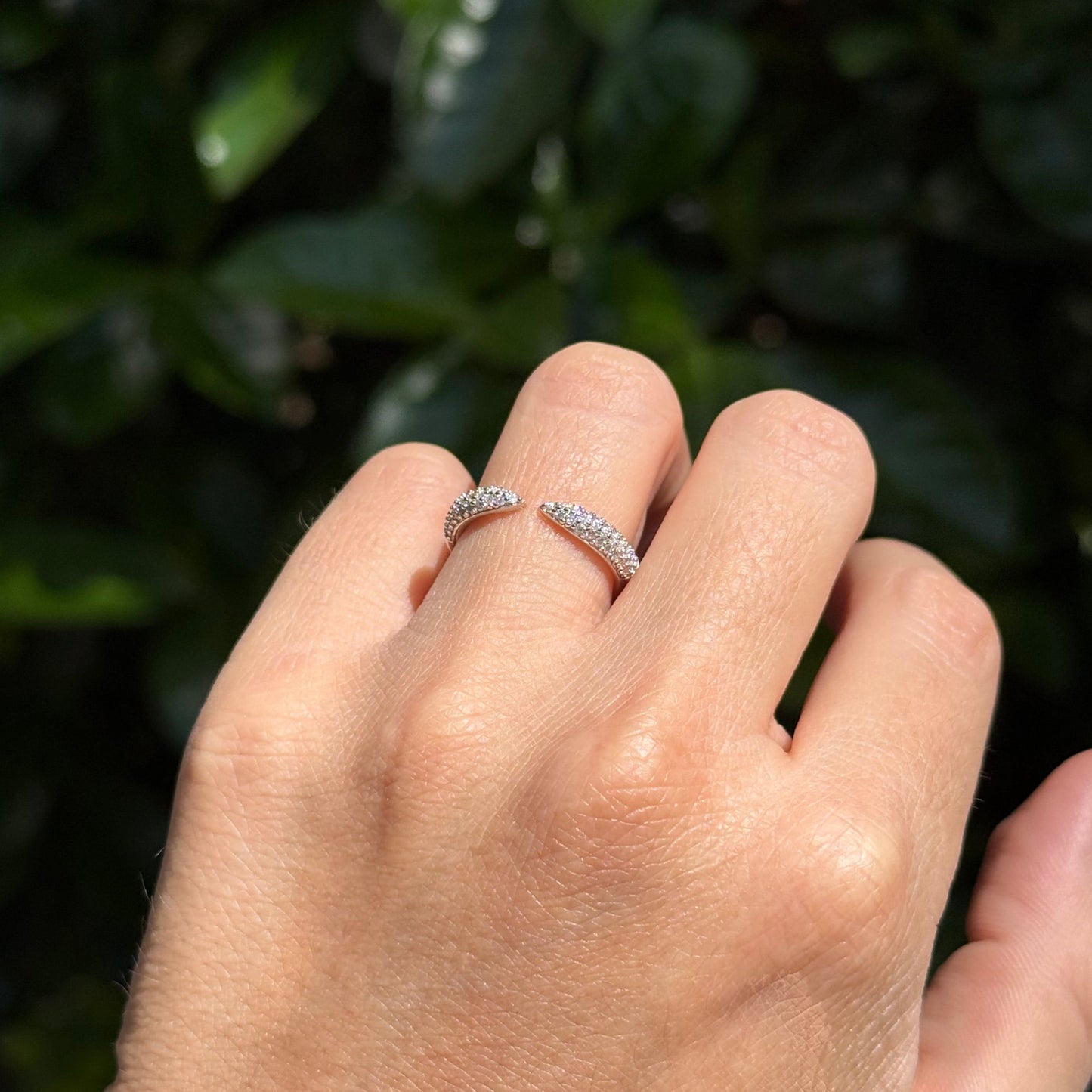 Anillo pavé moissanitas