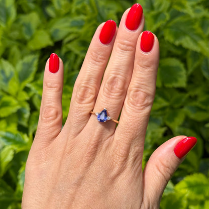 Anillo Tanzanita con Diamantes